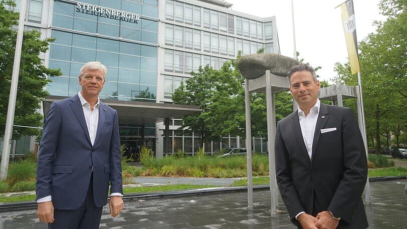"Wir haben die letzten Wochen hier genützt, um das ganze Haus auf Hochglanz zu bringen und alles für neue Abläufe umzurüsten", sagt Oliver Schäfer (r.), Chef des Steigenberger Hotels.
