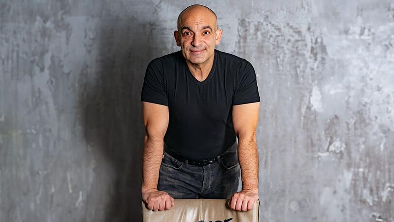 Gefährlich wird es, wenn man alles nüchtern betrachtet: Django Asül.