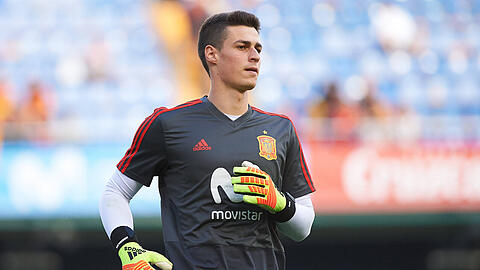 Kepa Arrizabalaga löst Alisson als teuerster Torhüter aller Zeiten ab.