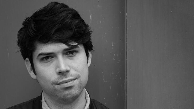 Tristan Marquardt: Der 38-jährige Lyriker, geboren in Göttingen, lebt in München. Seit 2017 leitet er im Team den Verlag Hochroth. Unter bürgerlichem Namen (Alexander Rudolph) arbeitet er als Mediävist an der LMU München. Tristan Marquardt: Der 38-jährige Lyriker, geboren in Göttingen, lebt in München. Seit 2017 leitet er im Team den Verlag Hochroth. Unter bürgerlichem Namen (Alexander Rudolph) arbeitet er als Mediävist an der LMU München.