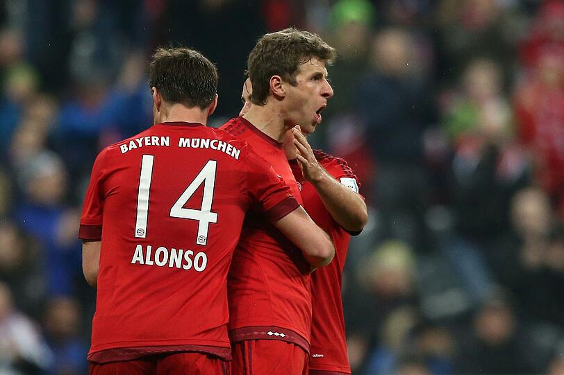 Xabi Alonso, Note 3: Ein sehr ruhiger Abend für den Spielbestimmer im zentralen Mittelfeld. Alonso durfte sich in Ruhe für Juve warmtraben, er ordnete das Spiel wie gewohnt mit Übersicht und Rhythmusgefühl. Und streute dann auch mal einen Traumpass ein.