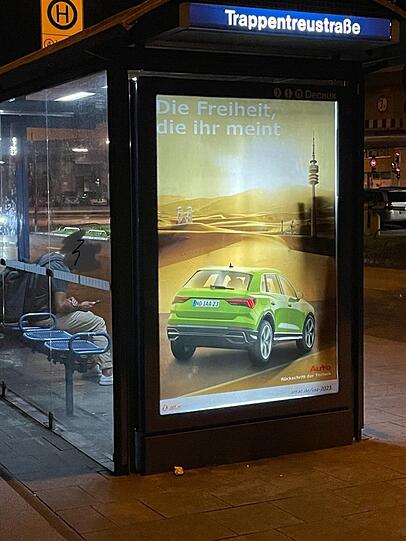 Eines der Attac-Plakate, die in München aufgehängt wurden.