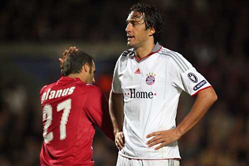 Luca Toni: Torlos in Bordeaux
