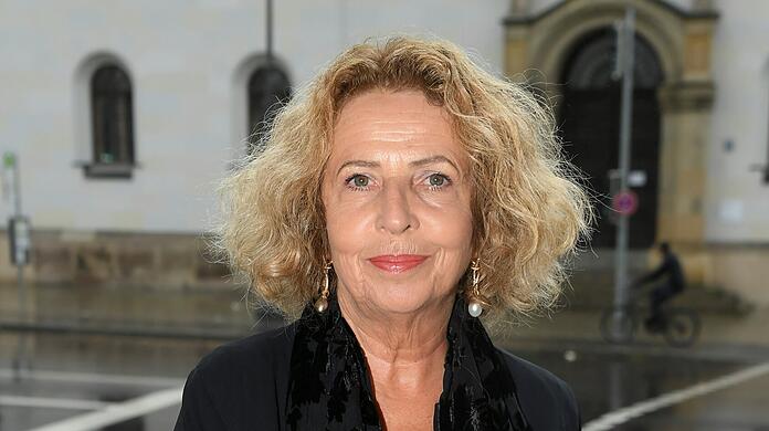 Michaela May nimmt Abschied von einem langjährigen Schauspielkollegen.