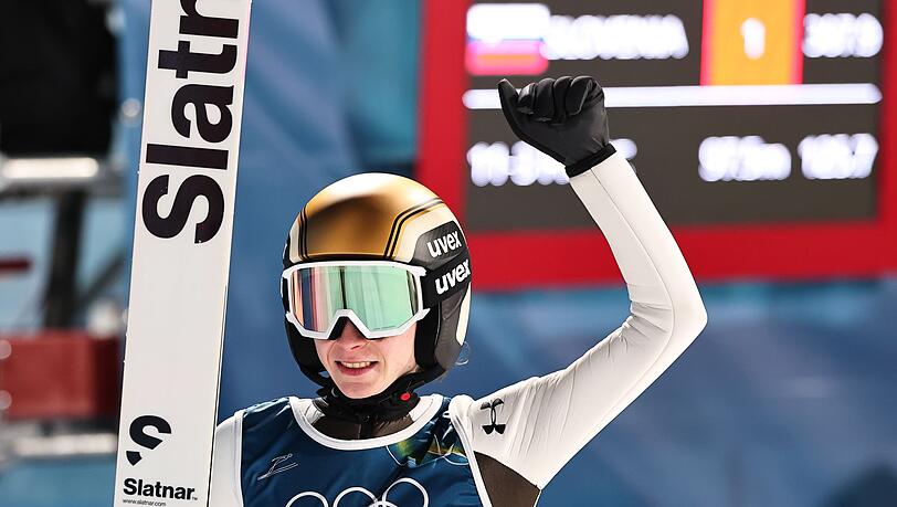 Nika Prevc konnte sich &uuml;ber nach Tr&auml;nen-Silber &uuml;ber Gold freuen.