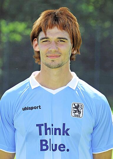 Christopher Schindler als Christopher Osako.