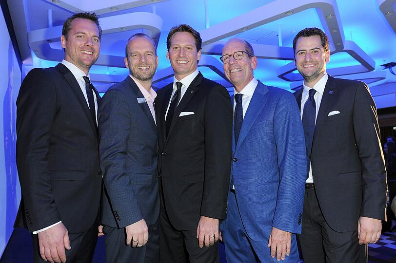 Andreas Klöser (B&O), Christian Klöser (B&O), Axel Ludwig (Managing Director Hotel Vier Jahreszeiten München), Robert Wagenheimer (Eckerle) und Florian Ketterle (Maserati) bei der GENTLEMEN STYLE NIGHT im Hotel Vier Jahreszeiten.