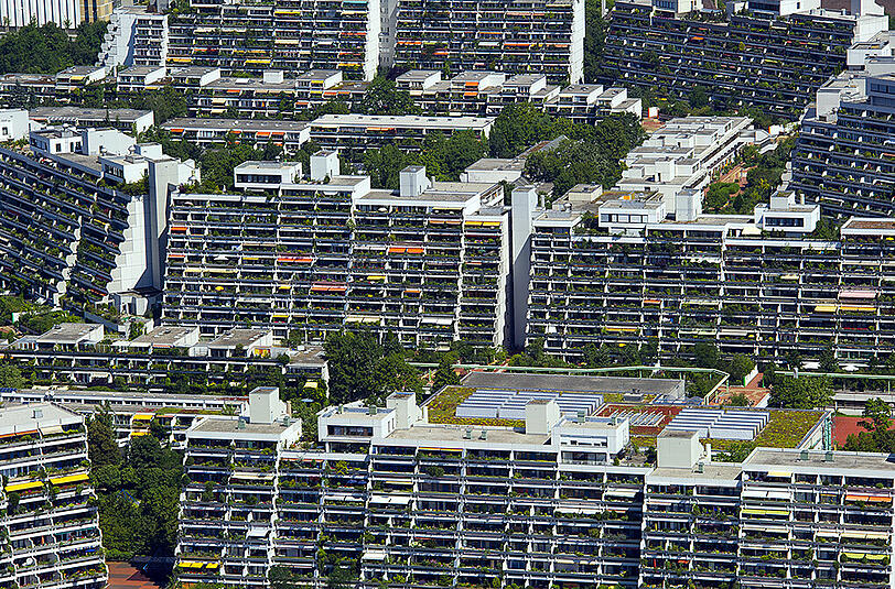 Auch im Olympiadorf gibt&rsquo;s viel Beton.
