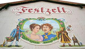 Die Nostalgie-Wiesn wird es auch 2011 geben, in abgespeckter Vision