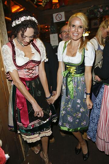 Lilly Becker und Moderatorin Tamara Sedmak