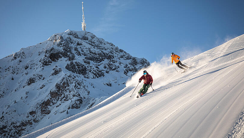 Auf 40 Pistenkilometern geht es die Berge in der Region St. Johann in Tirol hinab.