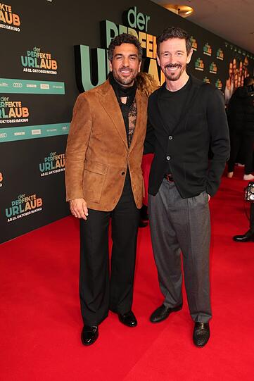 Bei der Kinopremiere von "Der perfekte Urlaub": Elyas M’Barek (l.) und Constantin-Chef Oliver Berben im Mathäser Filmpalast. Bei der Kinopremiere von "Der perfekte Urlaub": Elyas M’Barek (l.) und Constantin-Chef Oliver Berben im Mathäser Filmpalast.