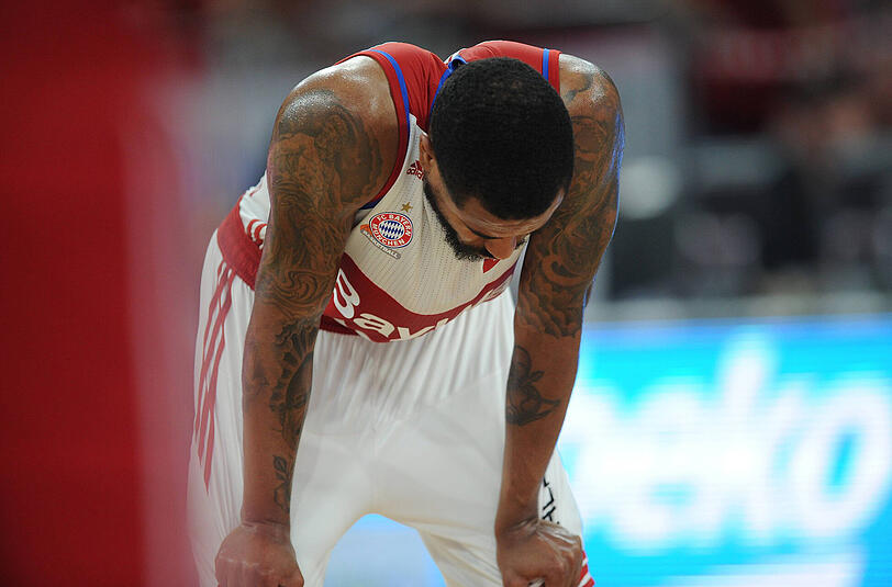 Enttäuscht nach der Niederlage und dem 0:3-Halbfinal-Aus gegen Bamberg: Bayerns Kapitän Taylor.