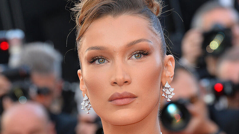 Bella Hadid bleibt aufgrund der Coronavirus-Pandemie zu Hause.