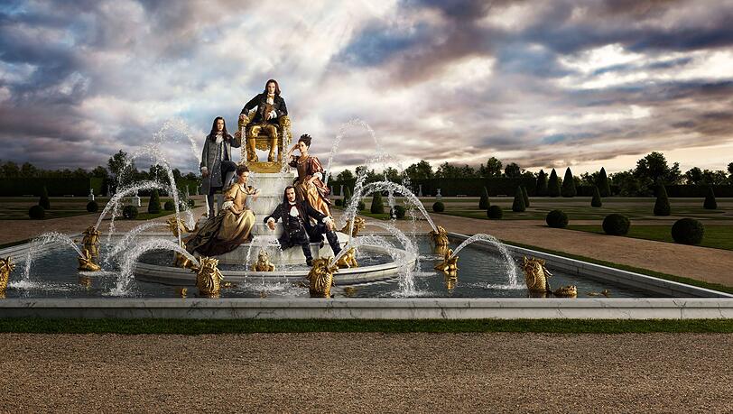 "Versailles" handelt von Intrigen, Machtkämpfe und Affären im legendären Palast von Sonnenkönig Ludwig XIV. "Versailles" handelt von Intrigen, Machtkämpfe und Affären im legendären Palast von Sonnenkönig Ludwig XIV.