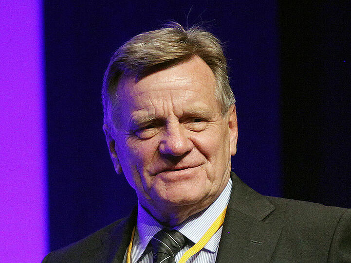 Hartmut Mehdorn war bis vor wenigen Wochen als einer der größten Manager des Landes tätig