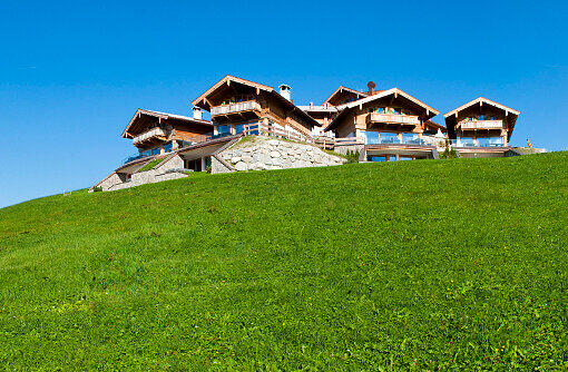 Maierl-Alm & Chalets bedeutet höchster Luxus inmitten von Bergen.