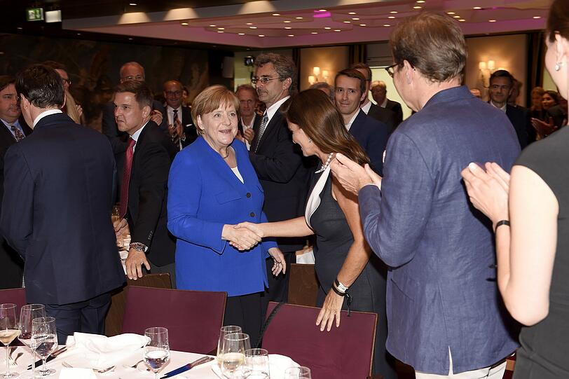 150 Gäste hat Susanne Porsche ins Hotel Vier Jahreszeiten geladen