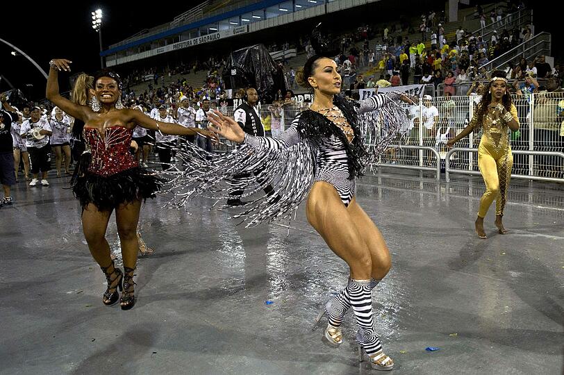 Auch in der brasilianischen Stadt Sao Paulo bereitet sich alles auf das große Sambodromo vor.