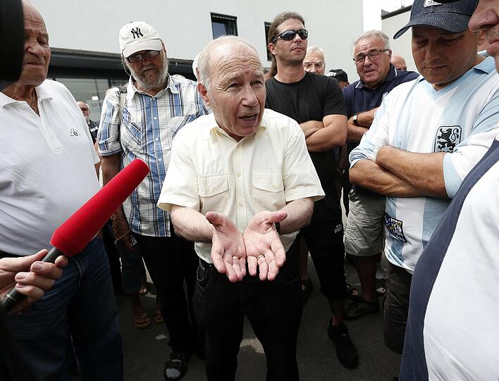 Die Bilder vom Protestmarsch gegen Gerhard Poschner.