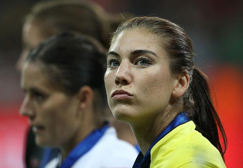 Schöne Hope Solo: So trauert die Amerikanerin nach dem verlorenem Finale gegen Japan