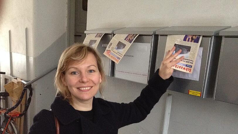 15.000 Zeitungen hat SPD-Kandidatin Sinaida Kumpf mit ihrem Team im Viertel verteilt. 15.000 Zeitungen hat SPD-Kandidatin Sinaida Kumpf mit ihrem Team im Viertel verteilt.