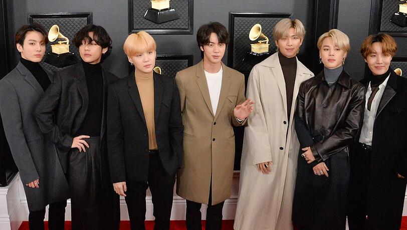 BTS belegen erneut die Spitzenposition in den Album-Charts.