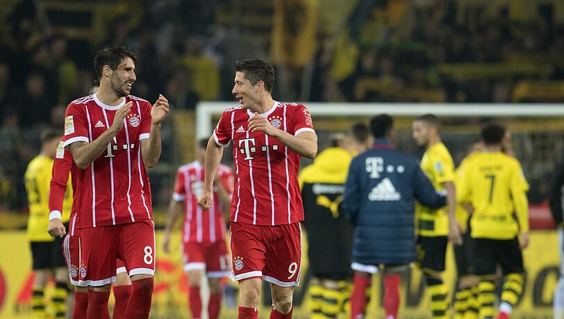 Javi Martínez (l.) glaubt an einen Lewy-Abschied.