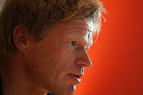 Oliver Kahn könnte sich durchaus vorstellen Literat zu werden.