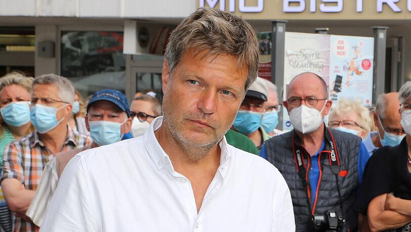 Robert Habeck ist seit 2021 deutscher Vizekanzler. Was weiß man über sein Privatleben?