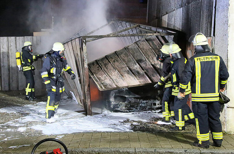 Die Bilder vom Einsatz der Feuerwehr in der Gemeinde Lohkirchen.