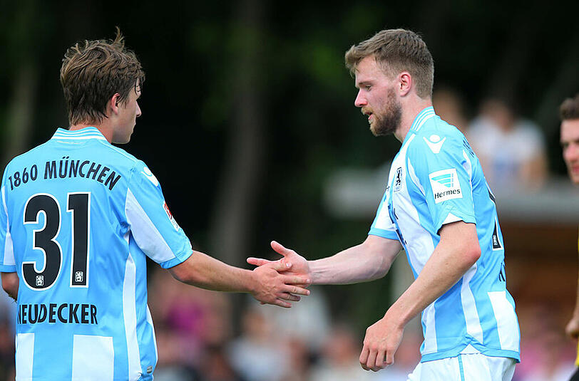 Drittes Testspiel in der Vorbereitung des TSV 1860 München: Die Löwen traten am Sonntag beim SV Kirchanschöring an. Die Bilder vom Spiel.