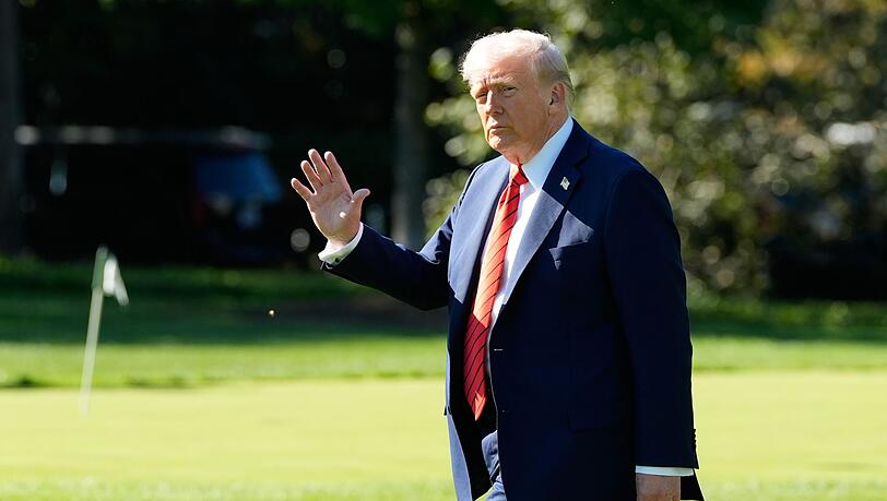 Trump kündigt zusätzliche Zölle für China in Höhe von 100 Prozent an.