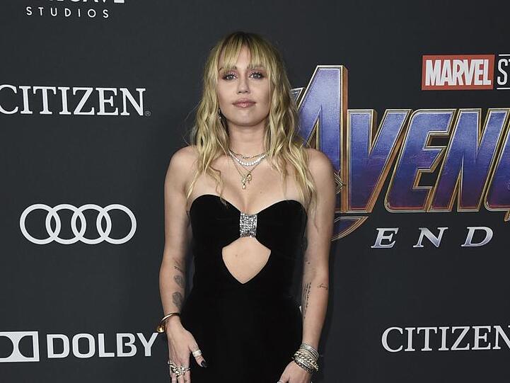 Miley Cyrus kam zur Premiere von "Avengers: Endgame".