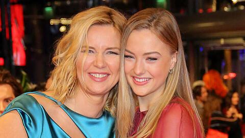 Veronica Ferres (l.) mit Tochter Lilly Krug bei der Berlinale-Eröffnung im Februar 2020.