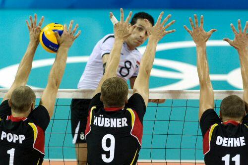 Mit vereinten Kräften: Marcus Popp, Stefan Hübner und Frank Dehne gegen Ägypten