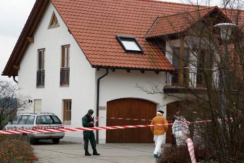 Doppelmord in dem Aussiedlerhof Strass 2 in der Gemeinde Volkenschwand : Das Tathaus.