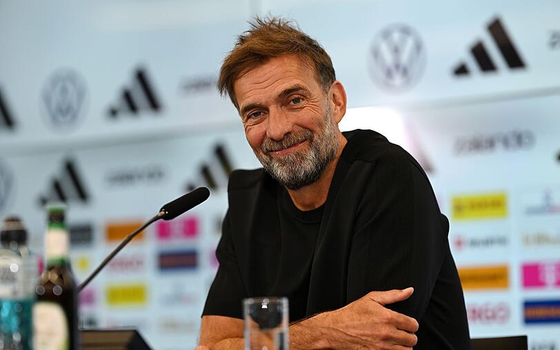 Führt er den DFB zu altem Glanz? Im Juli wurde Jürgen Klopp als neuer Bundestrainer vorgestellt. Führt er den DFB zu altem Glanz? Im Juli wurde Jürgen Klopp als neuer Bundestrainer vorgestellt.