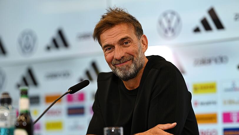 Führt er den DFB zu altem Glanz? Im Juli wurde Jürgen Klopp als neuer Bundestrainer vorgestellt. Führt er den DFB zu altem Glanz? Im Juli wurde Jürgen Klopp als neuer Bundestrainer vorgestellt.