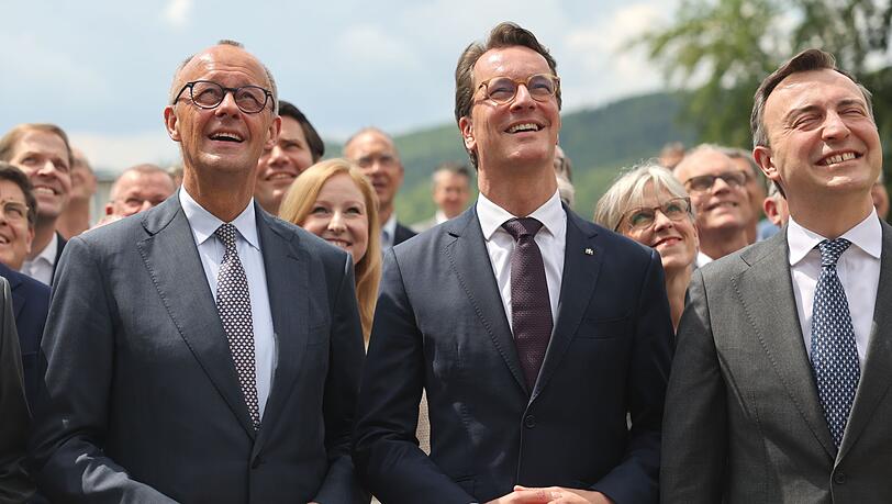 Als sei nichts gewesen: Merz, Wüst und Ziemiak. Als sei nichts gewesen: Merz, Wüst und Ziemiak.