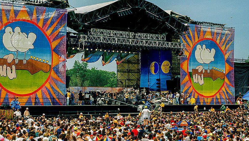 Das 25-jährige "Woodstock"-Jubiläum wurde 1994 in New York gefeiert. Das 25-jährige "Woodstock"-Jubiläum wurde 1994 in New York gefeiert.