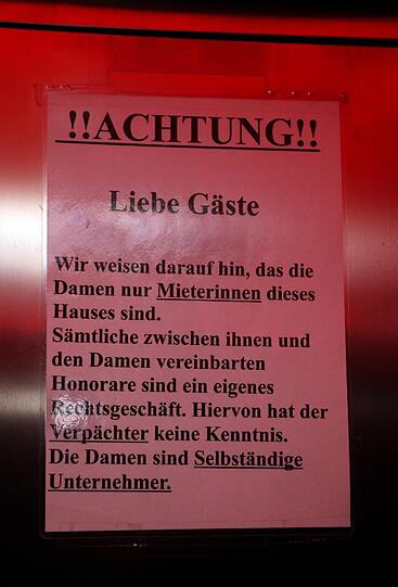 Das größte Laufhaus in München: Bilder aus dem Caesars World. Die AZ hat sich umgesehen.
