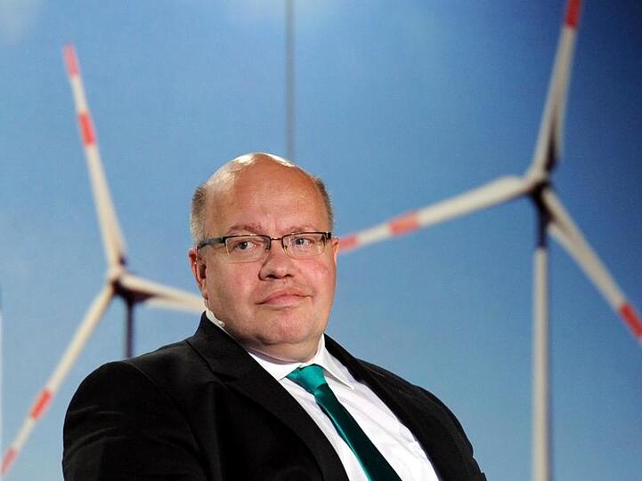 Bundeswirtschaftsminister Peter Altmaier berät mit Experten und Verbänden über die Krise der Windkraft an Land.