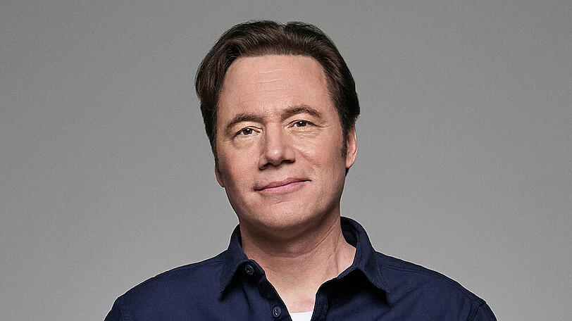 Michael "Bully" Herbig präsentiert die neue Comedyshow "LOL: Last One Laughing"