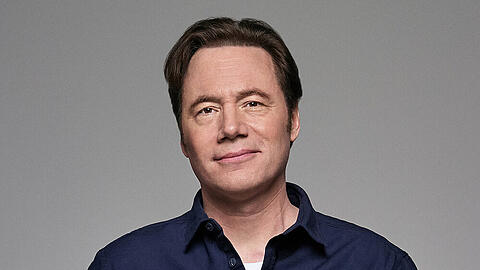 Michael "Bully" Herbig präsentiert die neue Comedyshow "LOL: Last One Laughing"