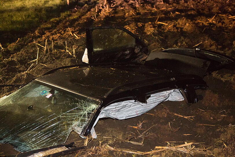 Schwerer Unfall bei Anger: BMW kracht gegen einen Baum - Bayern - Abendzeitung München