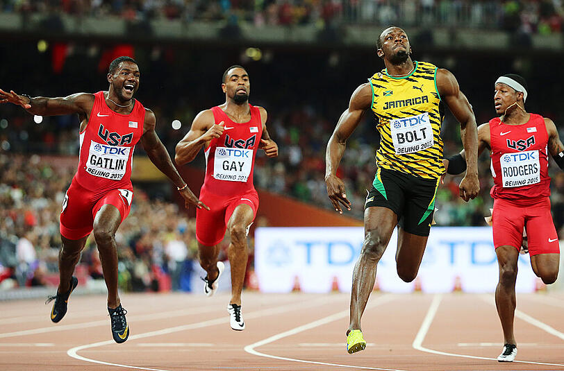 Knappe Entscheidung: Usain Bolt gewinnt das 100-Meter-Finale der Leichtathletik-WM in Peking.