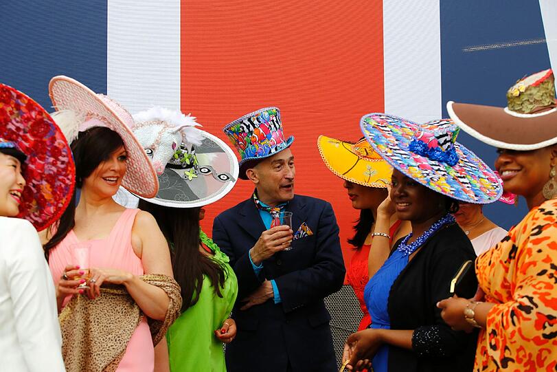 Royal Ascot - die schrägste Hut-Parade der Welt!