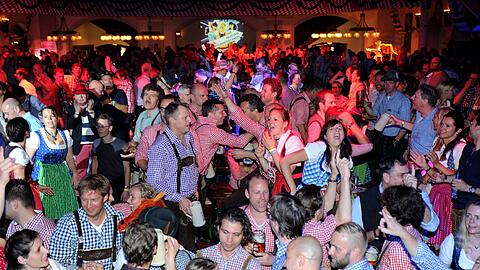 Eine der bekanntesten Afterwiesn-Locations: Das Wiesnzelt am Stieglmairplatz