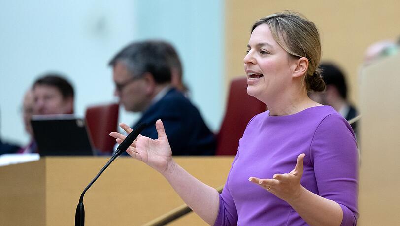 Mehr Rücksicht auf Kinder in der Politik - das wünscht sich Katharina Schulze. (Archivbild) Mehr Rücksicht auf Kinder in der Politik - das wünscht sich Katharina Schulze. (Archivbild)